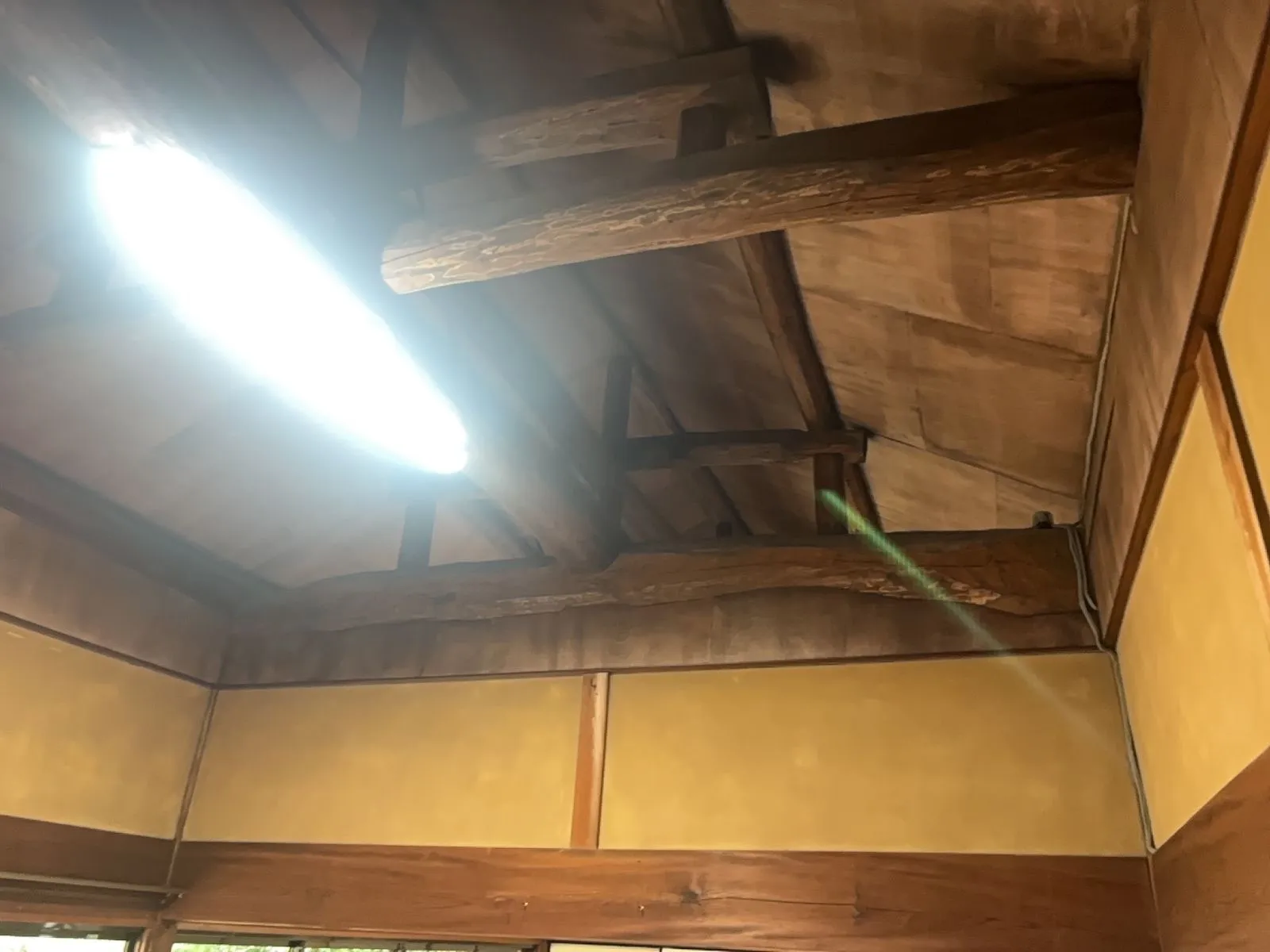 天井、垂れ壁の塗装